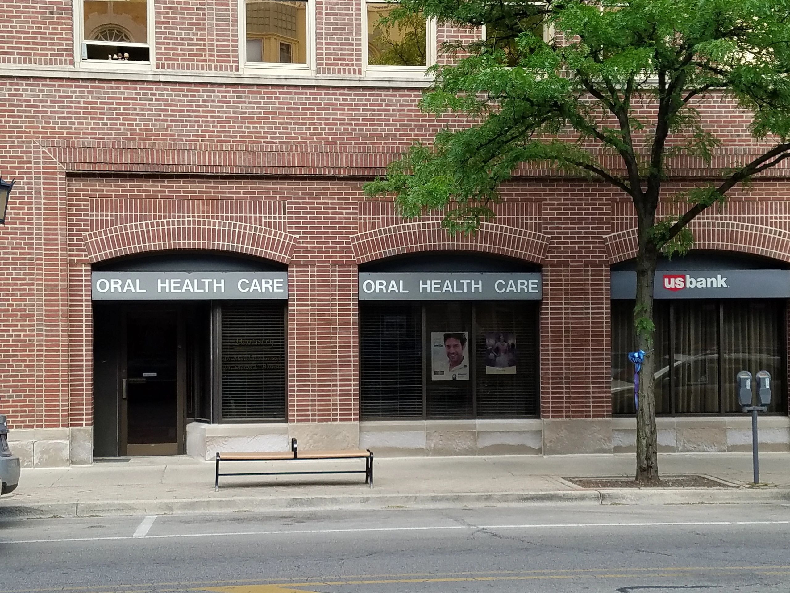 Oak Park Oral Health Care LLC in Oak Park, Illinois